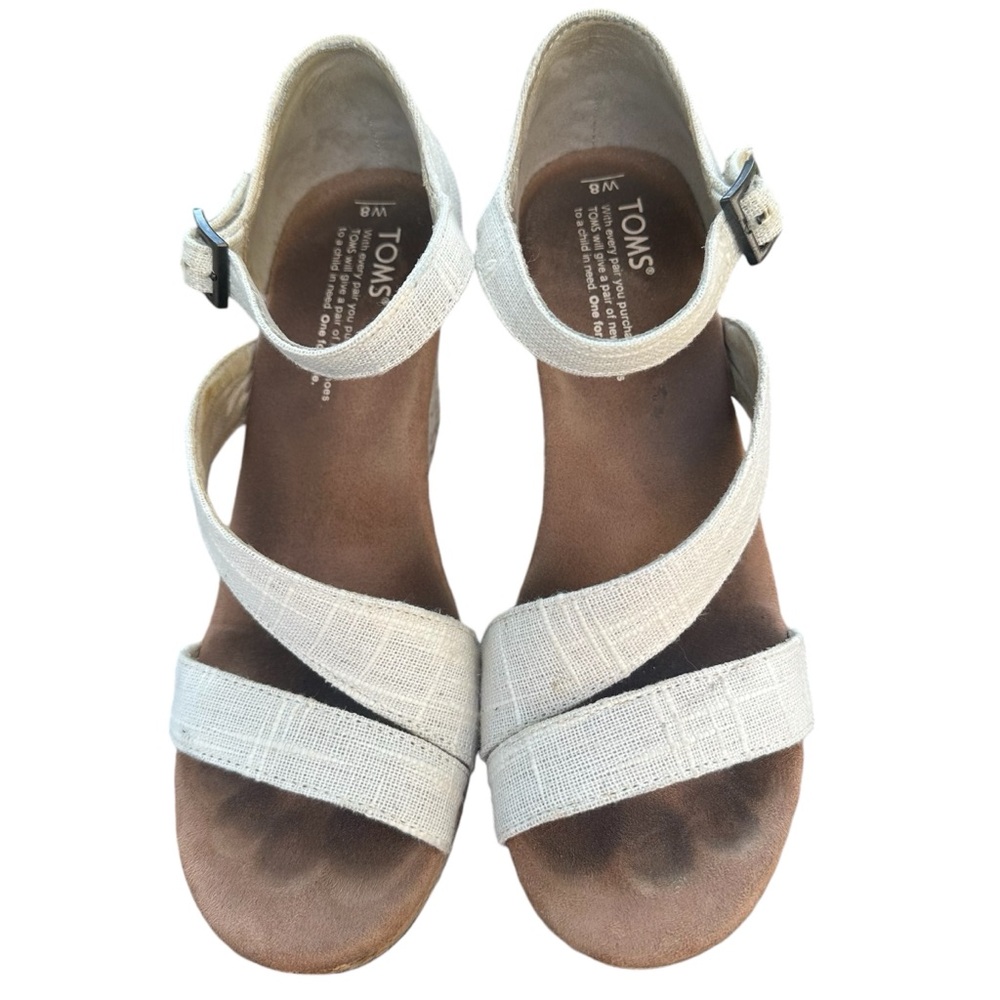 TOM’s white wedge sandals size 8